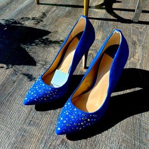 Stradivarius heels size 9 (true to size) in royal blue new with tag